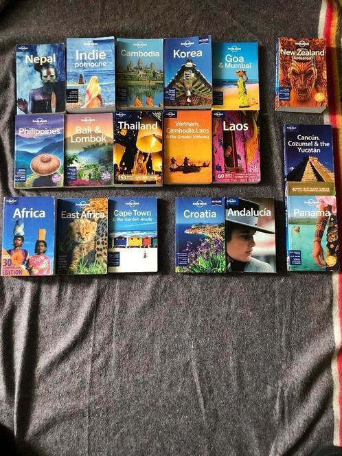 Lonely planet     18 boekjes, Boeken, Reisgidsen, Zo goed als nieuw, Reisgids of -boek, Afrika, Lonely Planet, Ophalen of Verzenden