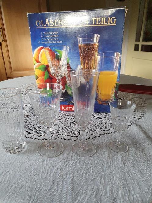 Glasservies, Huis en Inrichting, Keuken | Servies, Nieuw, Glas of Glazen, Overige stijlen, Glas, Ophalen of Verzenden