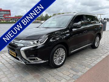 Mitsubishi Outlander 2.4 PHEV Pure+ meest complete uitvoerin beschikbaar voor biedingen