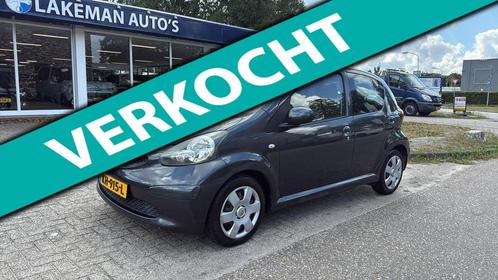 Toyota Aygo 1.0-12V Airco Weinig Km Huurkoop Inruil APK Gara, Auto's, Toyota, Bedrijf, Te koop, Aygo, ABS, Airbags, Radio, Startonderbreker