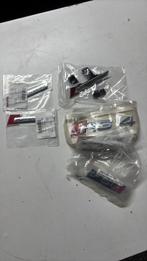 Originele nieuwe audi emblemen rs4, Ophalen of Verzenden