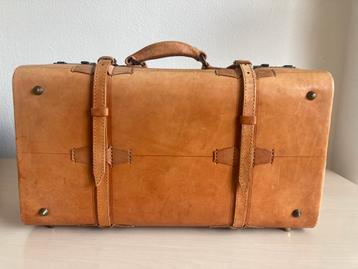Vintage leren koffer - cognac kleur - perfecte staatt beschikbaar voor biedingen