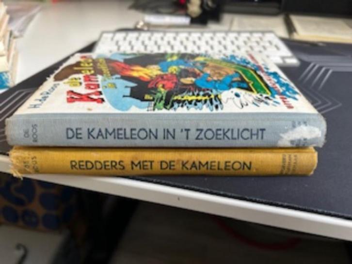 2 x 1e druk Kameleon / Redders / Zoeklicht, Boeken, Kinderboeken | Jeugd | 10 tot 12 jaar, Gelezen, Fictie, Ophalen of Verzenden