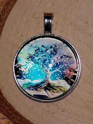 prachtige hanger mooie pastel kleurige life tree beschikbaar voor biedingen