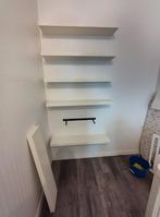 Ikea Lack wandplanken met ophangsysteem, Ophalen, Zo goed als nieuw