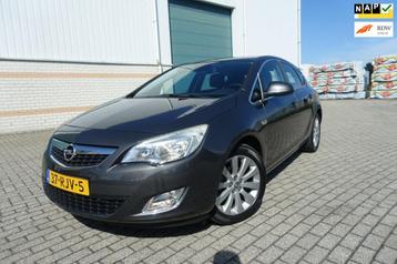 Opel Astra 1.4 Turbo Cosmo - zeer nette auto - navi - lm vel beschikbaar voor biedingen