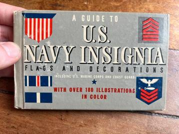 WO2 Amerikaans Navy Insignia Book medailles emblemen USMC beschikbaar voor biedingen