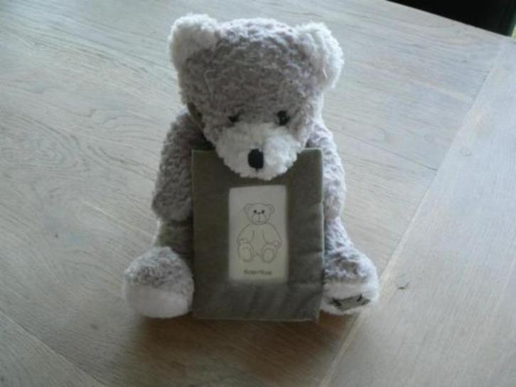 Leuk knuffelbeertje met fotolijstje, Kinderen en Baby's, Kinderkamer | Inrichting en Decoratie, Gebruikt, Overige typen, Ophalen of Verzenden
