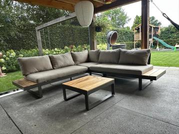 Loungeset 1jaar oud beschikbaar voor biedingen