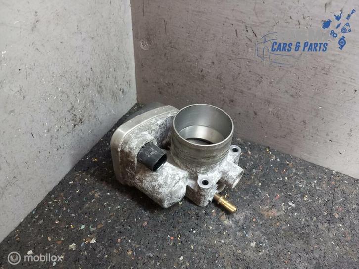 Renault Megane II 1.6-16V Gasklephuis 8200190230 2004 - 2009, Auto-onderdelen, Motor en Toebehoren, Seat, Gebruikt, Ophalen of Verzenden