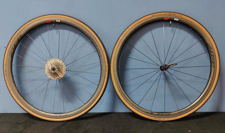 Zipp 202 Firecrest in nieuwstaat, Fietsen en Brommers, Fietsonderdelen, Zo goed als nieuw, Racefiets, Wiel, Ophalen of Verzenden