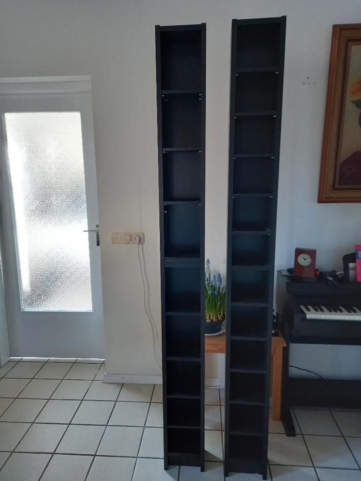 IKEA BILLY / GNEDBY (2 STUKS), Huis en Inrichting, Kasten | Boekenkasten, Zo goed als nieuw, Minder dan 50 cm, 150 tot 200 cm