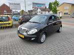 Lancia Ypsilon 1.2 Argento, Auto's, Origineel Nederlands, Te koop, 5 stoelen, 60 pk