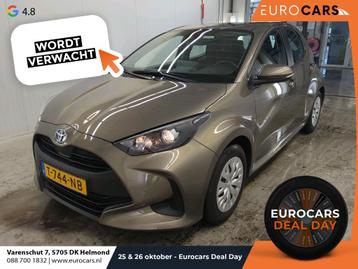 Toyota Yaris 1.5 Hybrid Active Navigatie Apple Carplay/Andro beschikbaar voor biedingen