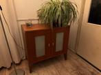 Houtkleurig kastje met 2 deuren, Antiek en Kunst, Antiek | Meubels | Kasten, Ophalen