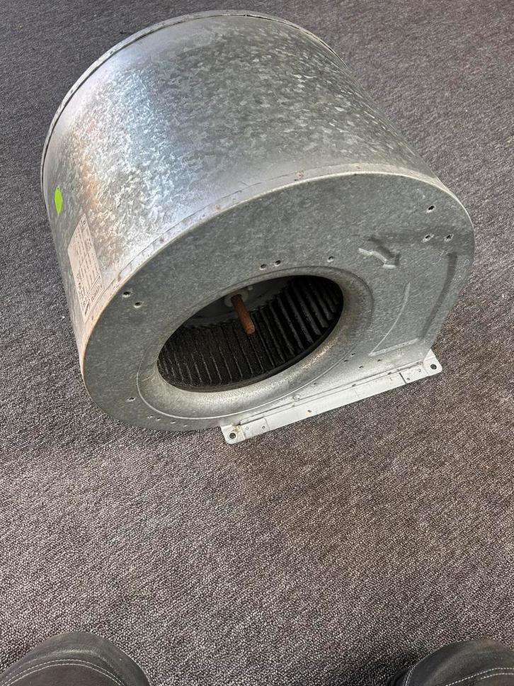 Brink allure b25 systeemventilator art nr 520404, Doe-het-zelf en Verbouw, Verwarming en Radiatoren, Zo goed als nieuw, Overige typen