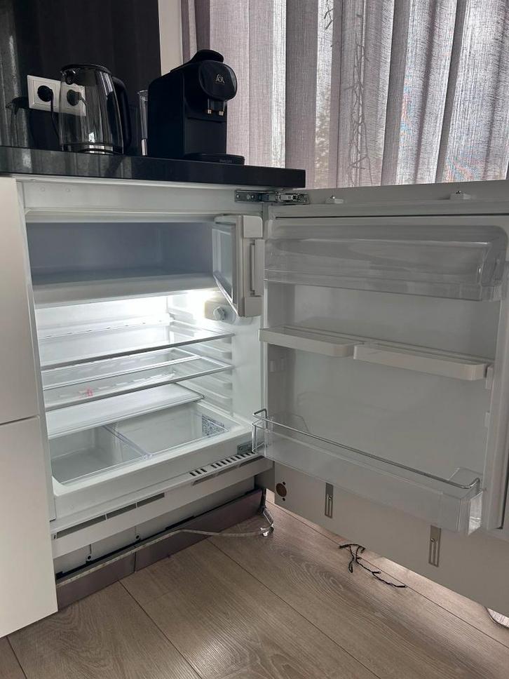 Inbouw koel-vriescombinatie, Witgoed en Apparatuur, Koelkasten en IJskasten, Gebruikt, Met aparte vriezer, 150 tot 200 liter, Minder dan 85 cm