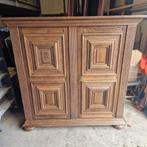 Prachtige zware eiken kast met veel bergruimte., Ophalen, Met plank(en), Klassiek, 150 tot 200 cm