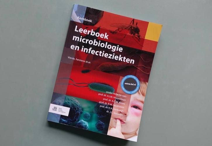 Leerboek Microbiologie en infectieziekten geneeskunde studie, Boeken, Wetenschap, Gelezen, Overige wetenschappen, Ophalen of Verzenden