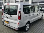 Renault Trafic Passenger 1.6 dCi 9 persoons BTW / BPM vrij m, Auto's, Te koop, Zilver of Grijs, 205 €/maand, Gebruikt