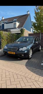 Mercedes Benz C180 kompressor Automaat, Auto's, Stof, 4 cilinders, Stationwagon, Alarm