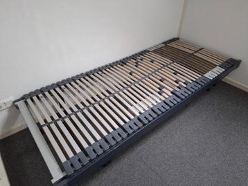 GRATIS werkende elektrische lattenbodem 80 x 200 cm. 