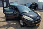 Peugeot 207 1.4-16V Color-line 5DRS NWE APK AIRCO, Auto's, Peugeot, Voorwielaandrijving, Zwart, 4 cilinders, Zwart