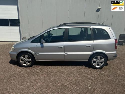 Opel Zafira 1.6-16V Maxx 7 persoons met 111708 NAP!, Auto's, Opel, Bedrijf, Te koop, Zafira, ABS, Airbags, Airconditioning, Boordcomputer