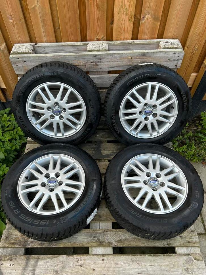 Originele Volvo V40 V50 V70 C30 S60 5x108 15 Inch Winter, Auto-onderdelen, Banden en Velgen, Banden en Velgen, Winterbanden, 15 inch