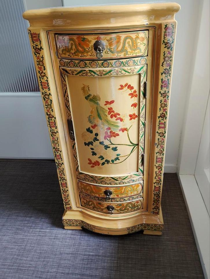 Chinees beschilderde (nacht) kastje's 2 stuks, Huis en Inrichting, Slaapkamer | Nachtkastjes, 70 cm of meer, Minder dan 45 cm