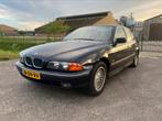 BMW 5-Serie 2.5 I 523 E39 1999 HANDBAK NL AUTO NAP!, Auto's, BMW, Origineel Nederlands, Te koop, 5 stoelen, Benzine