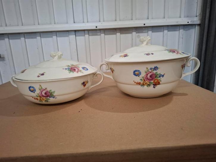 2 Vintage Soepterrines met Deksel, Antiek en Kunst, Antiek | Servies compleet, Ophalen of Verzenden