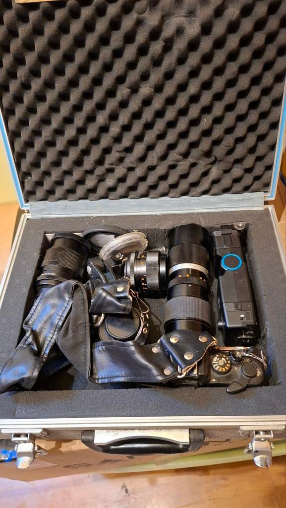 Uitgebreide Spiegelreflexcamera Revueflex 3003 set, Audio, Tv en Foto, Fotocamera's Analoog, Ophalen, Gebruikt, Spiegelreflex
