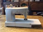Te koop Singer naaimachine model 760, Hobby en Vrije tijd, Naaimachines en Toebehoren, Ophalen, Gebruikt, Naaimachine, Singer