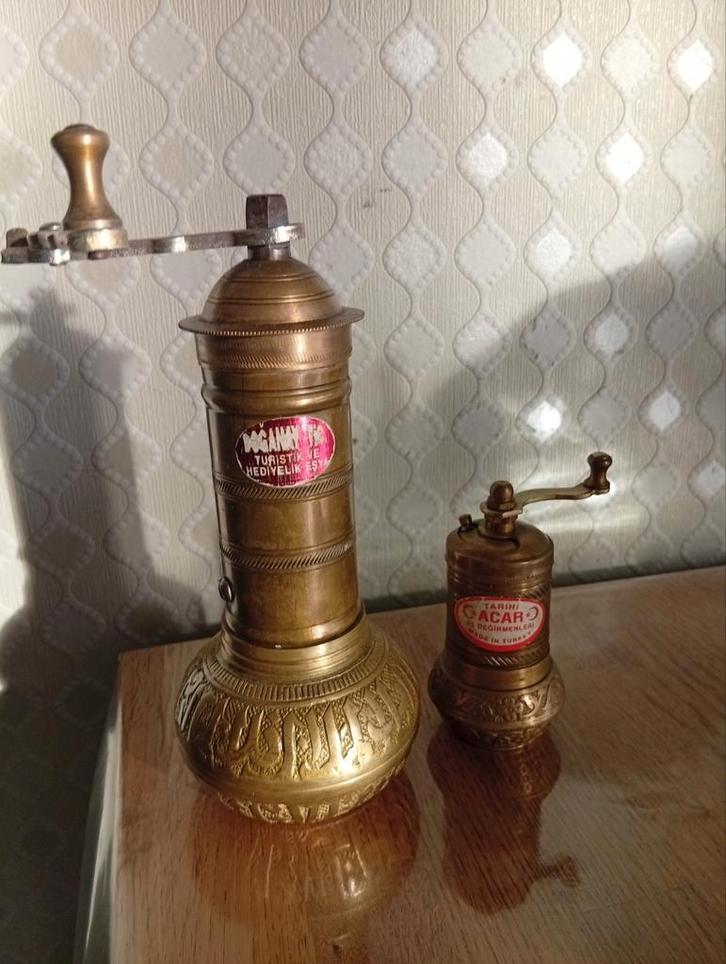 Vintage Turkse Koffie en peper molens Set, Antiek en Kunst, Antiek | Overige Antiek, Ophalen of Verzenden