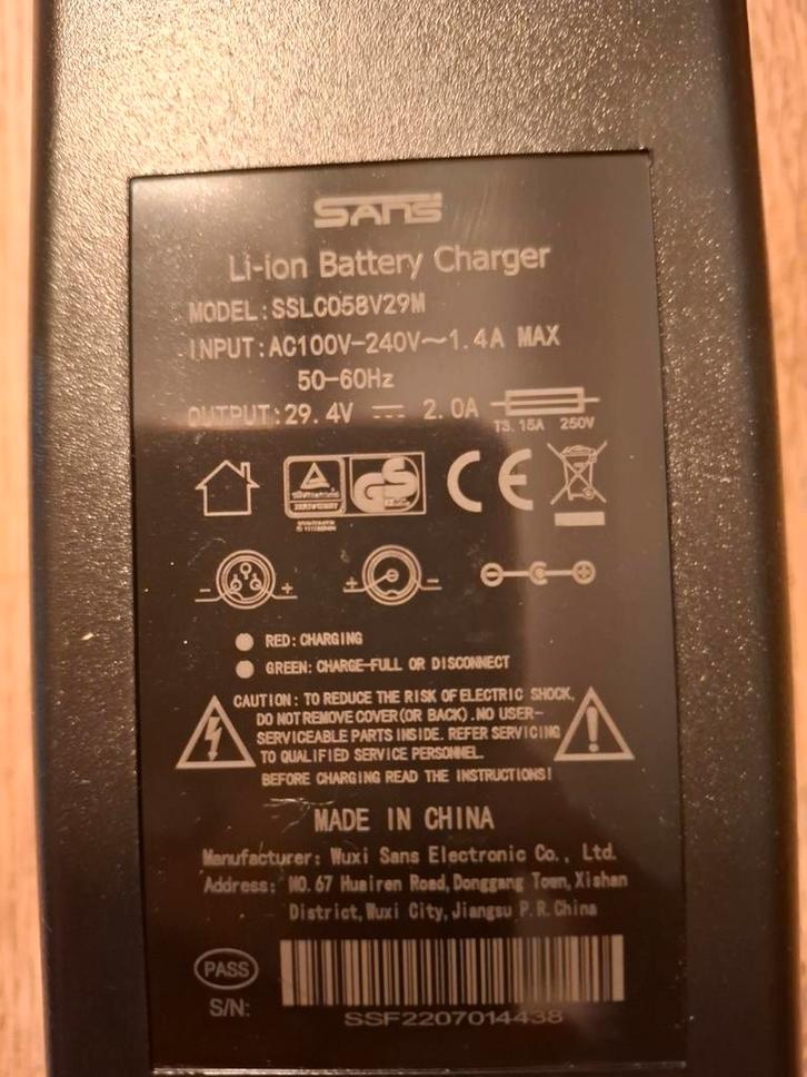 Acculader Elektrische Fiets - Sans SSLC058V29M, Fietsen en Brommers, Fietsaccessoires | Fietsaccu's, Ophalen of Verzenden