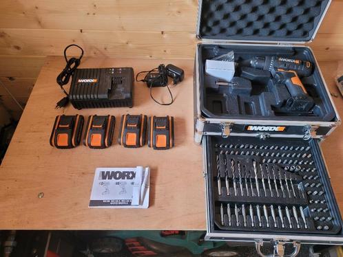 Worx boormachine WX100  + 2x accu, Doe-het-zelf en Verbouw, Gereedschap | Boormachines, Zo goed als nieuw, Boormachine, 600 watt of meer