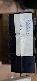 ALLER LAATSTE CHIMES FLIPPERKAST., Ophalen of Verzenden, Gebruikt, Mechanisch, Onderdeel of Defecte kast