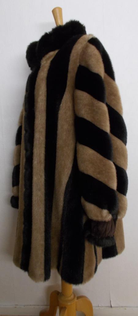 Prachtige faux fur jas van Couture Helene made in Belgium! L, Kleding | Dames, Jassen | Winter, Zo goed als nieuw, Maat 42/44 (L)