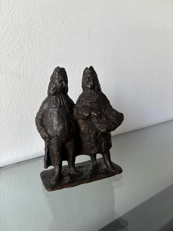 Bijzonder brons beeld beschikbaar voor biedingen