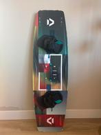 Duotone Jamie twintip 2022 133/40 (carbon), Watersport en Boten, Kitesurfen, Twintip, Ophalen, 4 m² of minder