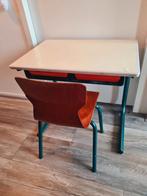 Buro met stoeltje, Ophalen, Gebruikt, Tafel(s) en Stoel(en)