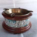 Asbak, combinatie hout en koper, Ophalen