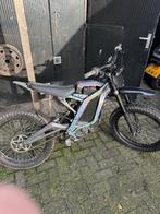Surron light bee 2023 met verschillende upgrades, Fietsen en Brommers, Brommers | Crossbrommers, Zo goed als nieuw, Ophalen, Overige merken