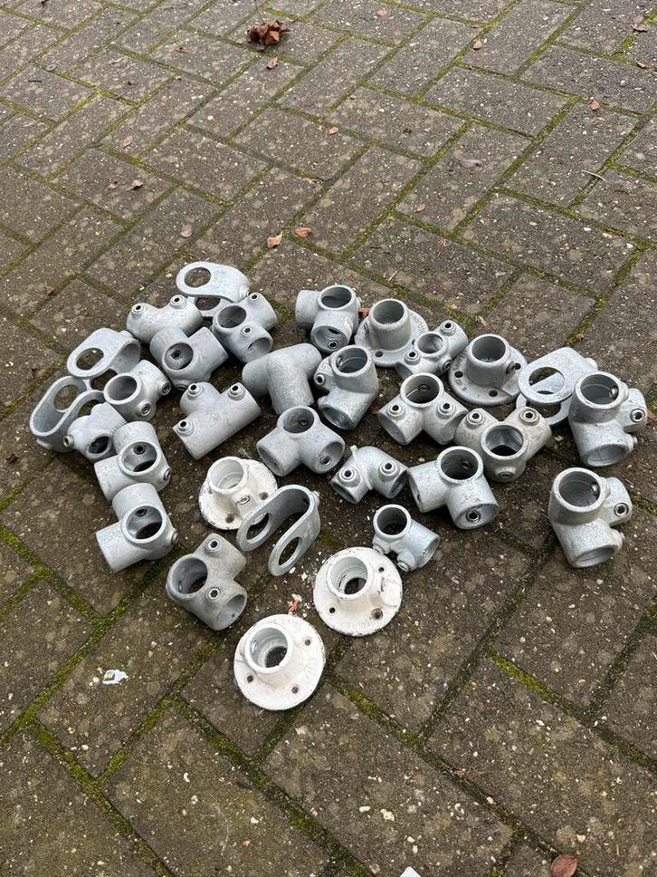 Steigerkoppelingen - Diverse soorten, Doe-het-zelf en Verbouw, Steigers, Gebruikt, Overige typen, Minder dan 2 meter, Ophalen of Verzenden