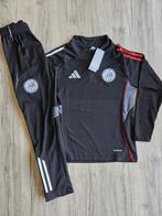 Ajas trainingspak maat 140-146, Blauw, Nieuw, Overige maten, Ophalen of Verzenden