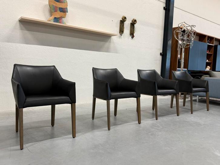 4 Leolux Pyrite eetkamerstoel zwart leer design stoel, Huis en Inrichting, Stoelen, Nieuw, Vier, Leer, Zwart, Ophalen of Verzenden