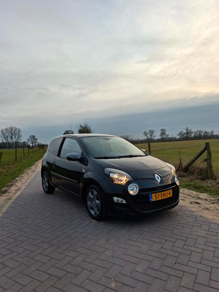 Renault Twingo 1.2 16V 2012 Zwart, Auto's, Renault, Particulier, Twingo, ABS, Airbags, Airconditioning, Bluetooth, Boordcomputer