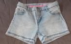 Jeans short maat 134/140 hema, Kinderen en Baby's, Kinderkleding | Maat 134, Broek, Meisje, Ophalen of Verzenden, Zo goed als nieuw