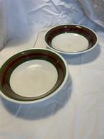 Zweedse vintage borden Gefle Upsala Ekeby “Olli”  set van 2, Ophalen of Verzenden